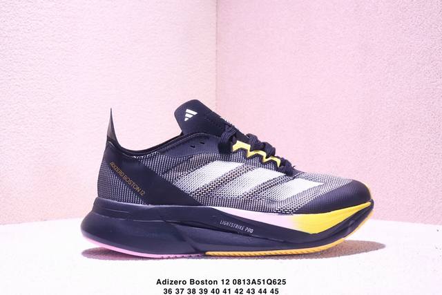 Adidas 阿迪达斯 男女鞋，采用轻质环保呼吸网织物面料材质，中底搭载Lightstrike高密度发泡+前掌单块Lightstrike Pro避震科技全新款式