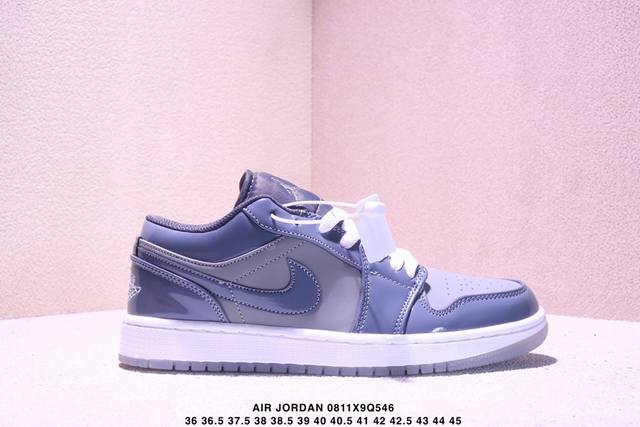 公司级Nike Air Jordan 1 Low Aj1乔1低帮休闲板鞋 同步官方配色 头层皮打造 正确满胶鞋垫 四线拉帮 原厂织唛标 鞋舌高弹海绵填充 官方货