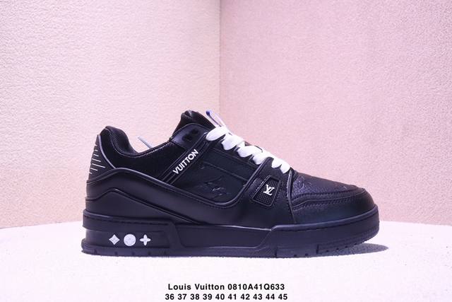 Louis Vuitton 路易威登～全黑 广东原产高性价比，采用皮革鞋面材质，内里小羊皮打造及去味海玻璃脚垫，空胶工艺，外置耐磨橡胶大底全新Lv路易威登Lou