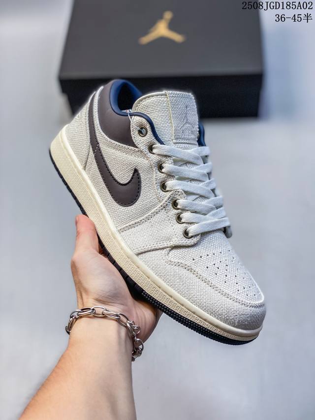 公司级Nike Air Jordan 1 Low Aj1乔1低帮休闲板鞋 同步官方配色 头层皮打造 正确满胶鞋垫 四线拉帮 原厂织唛标 鞋舌高弹海绵填充 官方货