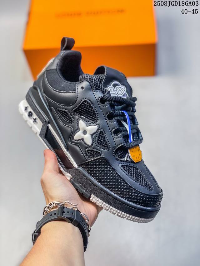 路易威登 Louis Vuitton Lv路易威登板鞋 新款 Lv Trainer最新配色运动鞋 L家 篮球鞋风格运动鞋 该鞋由艺术总监 Virgil Ablo