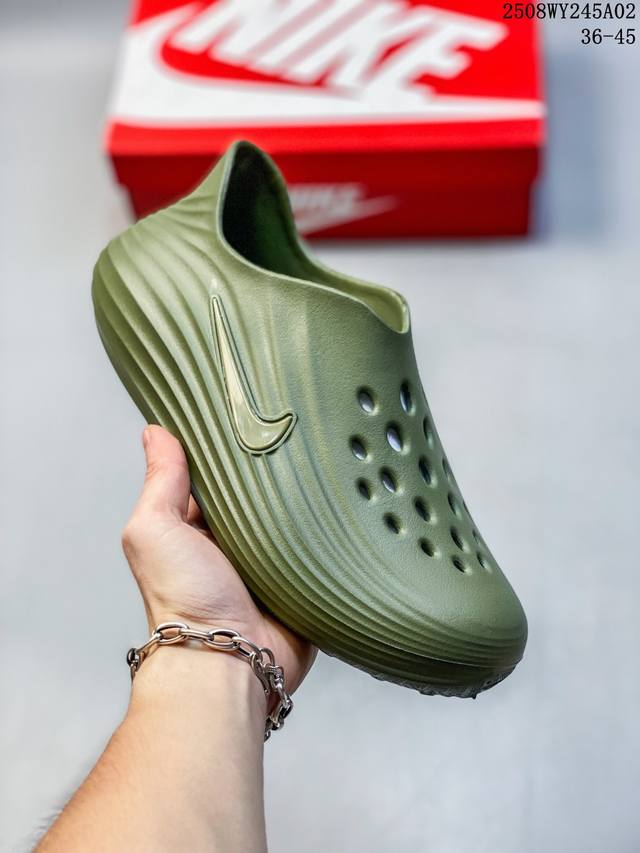 Nike Reactx Rejuven8 Slide耐克 休闲拖鞋 由兼具轻便性和耐用性的Eva泡沫打造 拖鞋的外观十分吸引人 融合了舒适与时尚的元素 延续了简