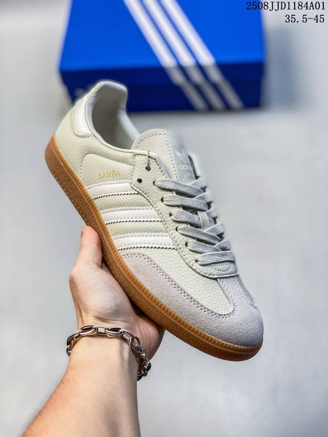 公司级Adidas Originals Samba 桑巴舞系列阿迪达斯 三叶草 绅士德训足球风百搭低帮休闲运动板鞋 货号:Ie7013 尺码:35.5 36 3