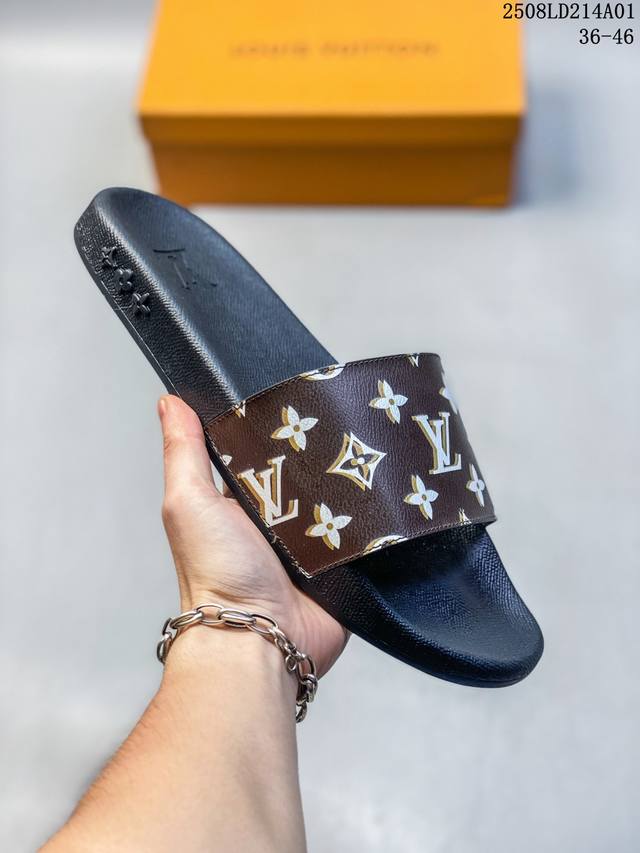 Louis Vuitton 2025专柜 春夏新款 最高限定 专柜上新 Lv情侣厚底拖鞋 明星同款 网红博主推荐 ◆ 原版开模 代购版本 ◆ Lv 原版3D打印