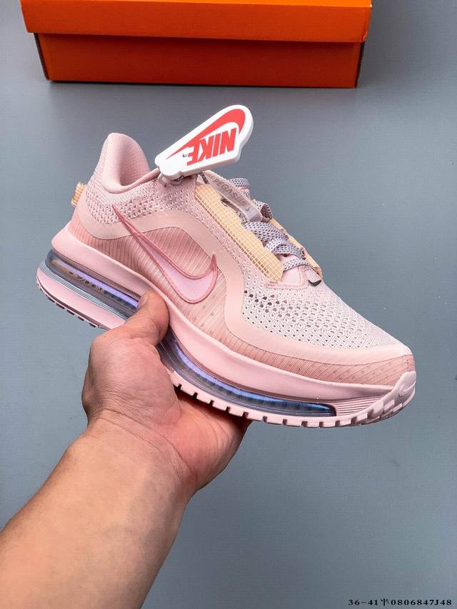 耐克Nike Pegasus Premium 减震防滑耐磨透气休闲跑步鞋 兼顾迅疾外观和稳固脚感 后跟覆面和中足动态支撑巧妙融合 缔造稳定顺畅的迈步体验 080