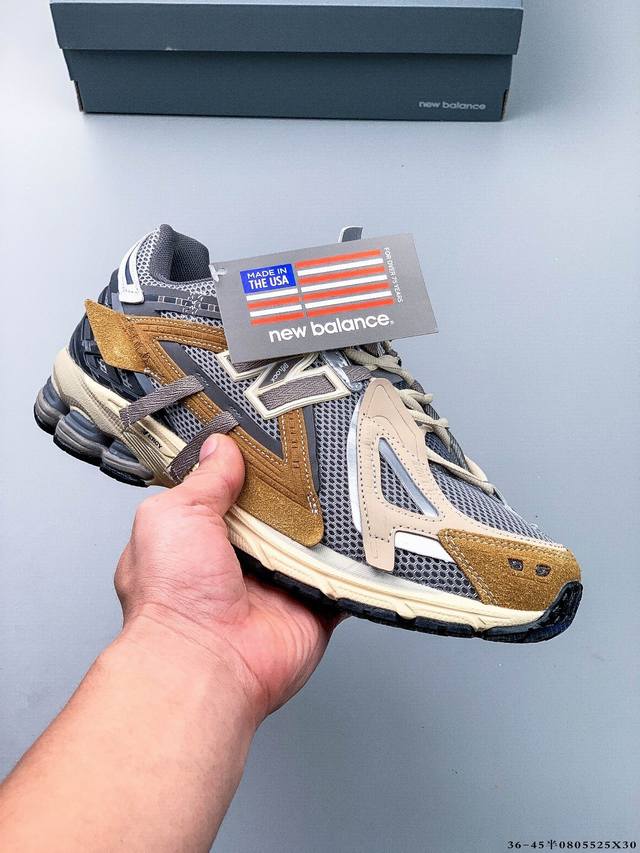 New Balance M1906Ri Nb宝藏老爹鞋款，复古元素叠加，质感超级棒，楦版型材料细节做工精细，货如实拍图 作为Nb最经典的档案鞋型之一，与 2一样