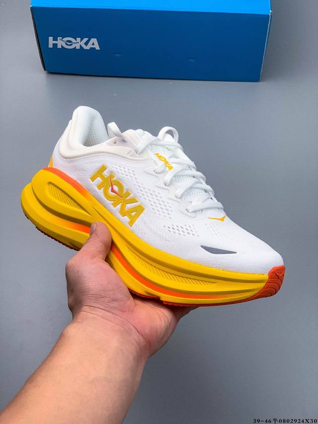 Hoka One One Bondi 9 余文乐同款 新款缓震跑鞋 万众期待的Bondi系列终于迎来了更新，作为Hoka缓震跑鞋的杠把子，Bondi缓震性能非常