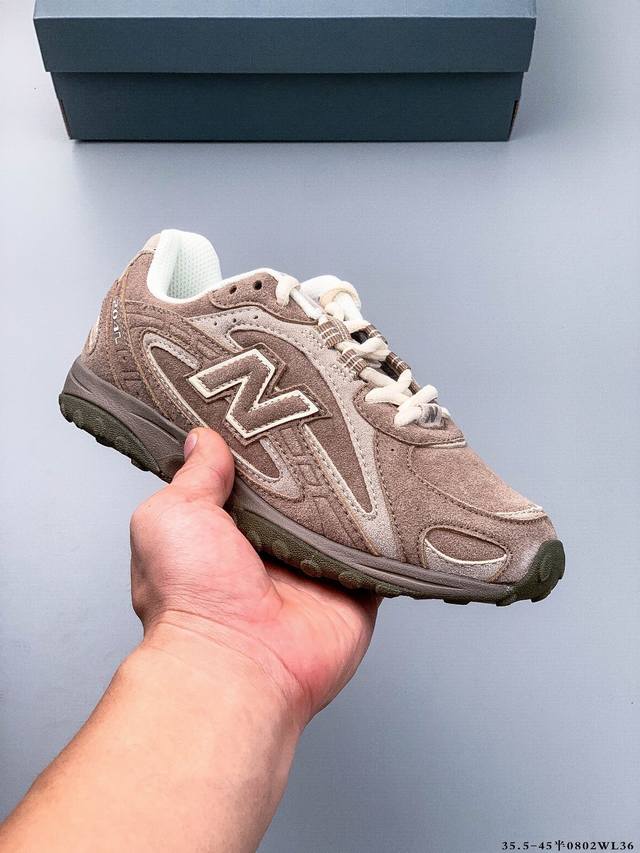New Balance 新百伦204 系列 复古休闲运动百搭老爹跑步鞋 #采用猪巴革组合网织鞋面材质 #3层组合底模精密开发 #中底嵌入碳板缓震及后跟嵌入Tpu