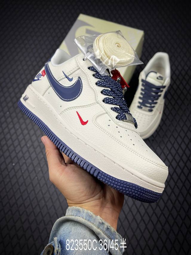 C Nike Air Force 1‘07 Lv8 原楦头原纸板 打造纯正低帮空军版型 专注外贸渠道 全掌内置蜂窝气垫 原盒配件 原厂中底钢印、拉帮完美 货号:
