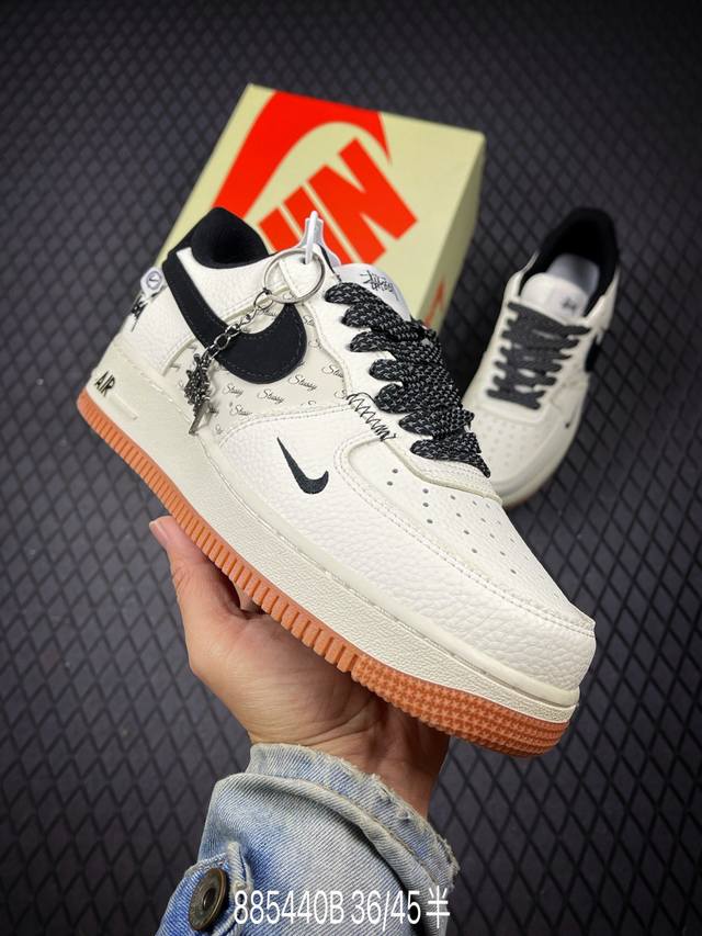 B 公司级Nike Air Force 1 ‘07 Low 空军一号 低帮 运动鞋 休闲鞋 折边针车 工艺难度大 原楦头原纸板 原装鞋盒 定制五金配件 内置全掌