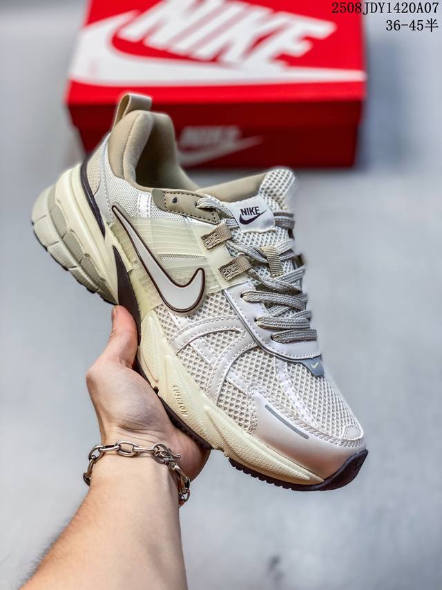 耐克 Nike V2K Run 减震防滑 低帮 跑步鞋 8 75Aseyi半 36-45 编码：08Jdy1420A07