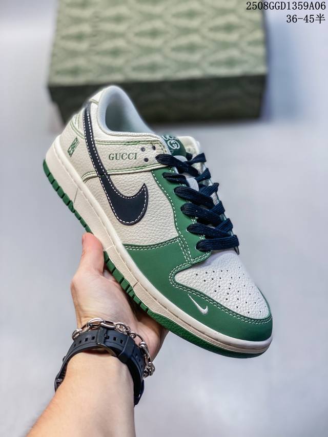 海外爆款限量发售！高端定制Nike Sb Dunk Low 古驰联名---白绿黑钩 高端定制 低帮休闲板鞋 定制鞋盒 大厂纯原品质出货 超高清洁度 皮料切割干净
