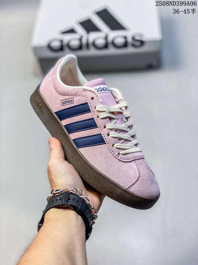 Ad Originals Superstar 经典复古贝壳头板鞋 If1585 诞生于1969年 是第一双将全皮面鞋 身与橡胶鞋头结合在一起的低帮篮球鞋 Sup