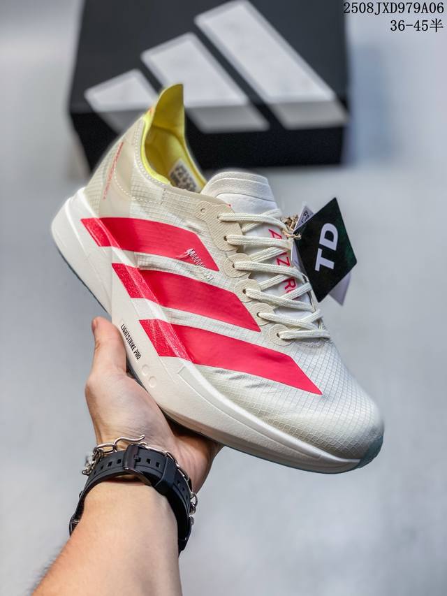 公司级Adidas Adizero Adios Pro 4M 马拉松飞线贾卡轻质透气休闲运动跑步鞋 采用双层透气网纱 Flywire动态飞线绑缚鞋面材质 内置Z