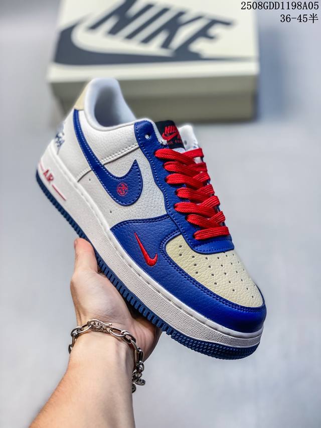 斯图西联名 蓝白，夏季清新配色，海外限量发售！公司级Nike Air Force 1 ‘07 Low 空军一号 低帮 运动鞋 休闲鞋 折边针车 工艺难度大 原楦