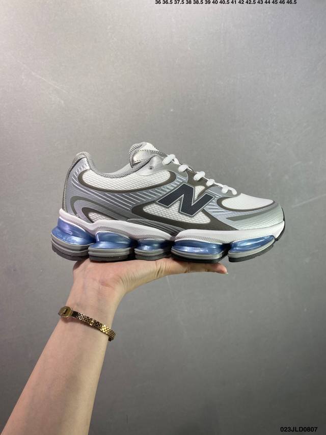 公司级新百伦 New Balance Nb U 0Ea 运动跑步鞋。此复刻经典鞋款，加入当下大热的户外元素，以曾经篮球鞋款型式样加以打造鞋款造型。编织鞋带以及加