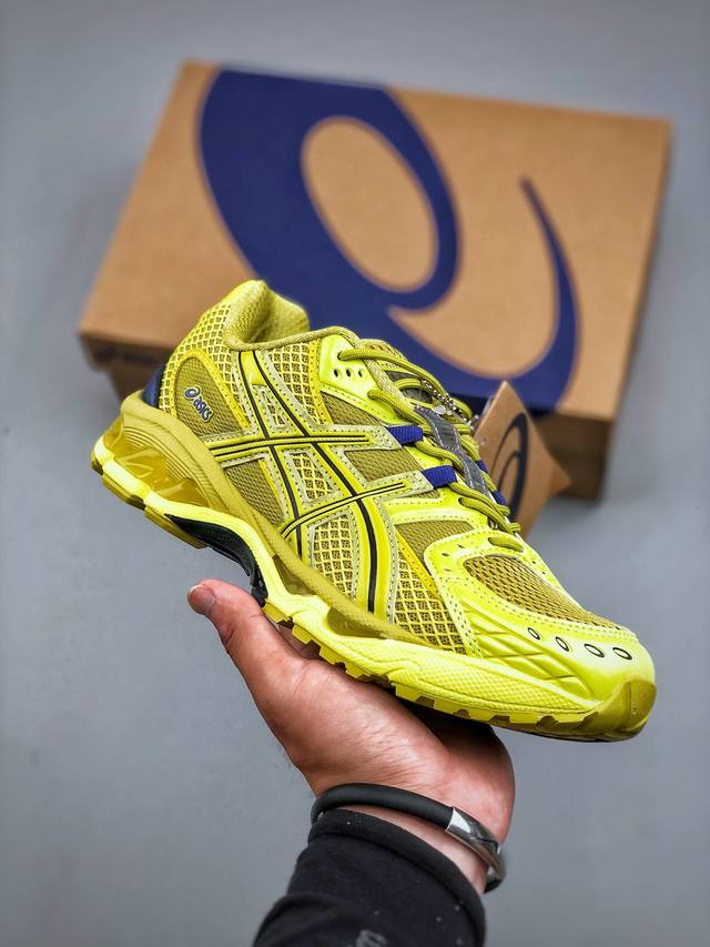 Asics Gel-Nimbus 10.1 亚瑟士复古透气休闲鞋缓震耐磨跑步鞋 #鞋面采用无缝线鞋面，贴合脚型，穿着舒适；中底360°环绕式Gl，提供良好的缓冲