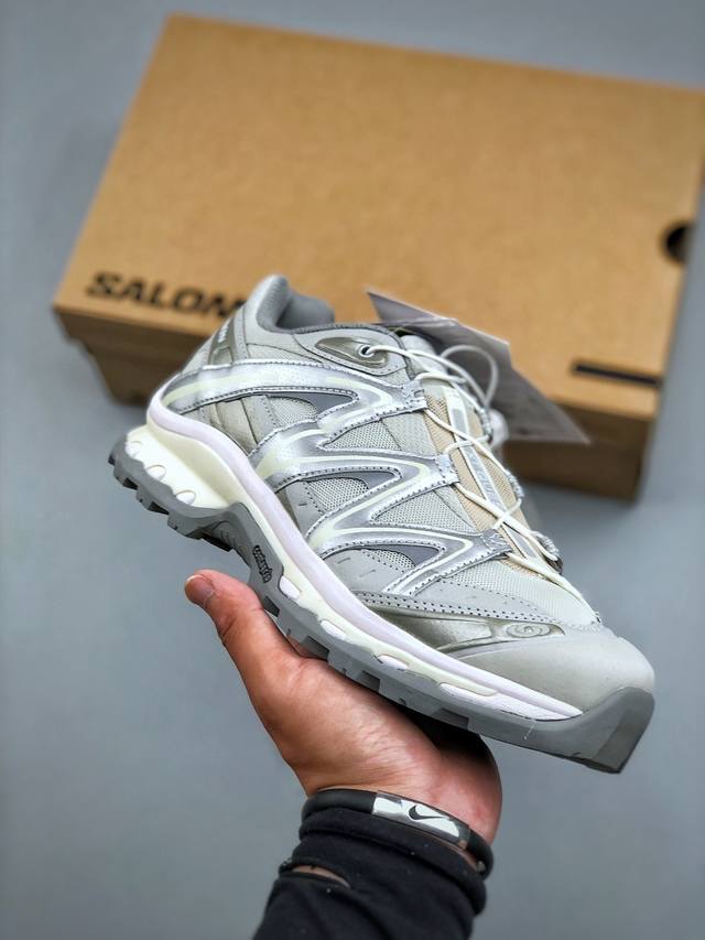 福利特价 Salomon萨洛蒙 Xt-Quest 探索者系列户外越野跑鞋鞋面采用Sensifit贴合技术 全方位贴合包裹脚型 鞋跟部鞋底牵引设计 提供强大的抓地
