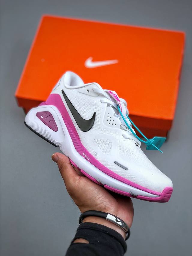 Nike Structure 26代登月系列网透面气 训跑练步鞋 货号：Hj 2 800 尺码：36-40 半