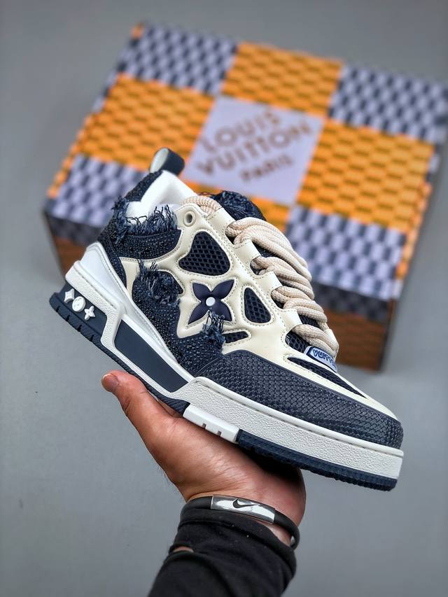 Lv-路易-威登Trainer 2025走秀最新款原版1：1开发复刻！！上脚非常舒适 做工精细鞋面由意大利进口小牛皮拼接，侧边饰有品牌Logo标志，进口网布垫脚