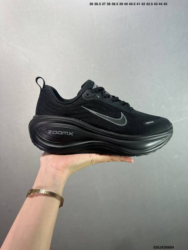 公司级Nike Vomero Plus轻盈跑鞋 公司级顶级版本 Nike Vomero 18 舒适百搭防滑耐磨 低帮 休闲跑步鞋男女同款 货号：Hv8 801