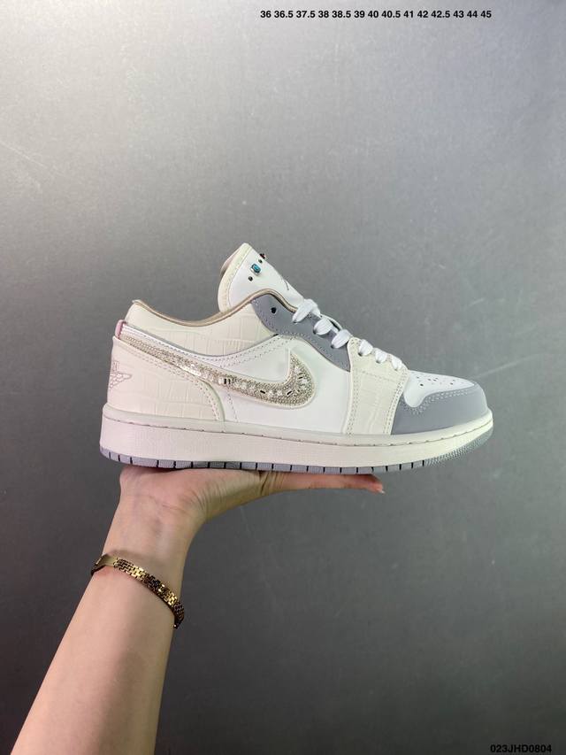 真标Nike Air Jordan 1 Low Aj1乔1低帮休闲板鞋 同步官方配色 官方货号:Ih7323- Size:36 36.5 37.5 38 38.