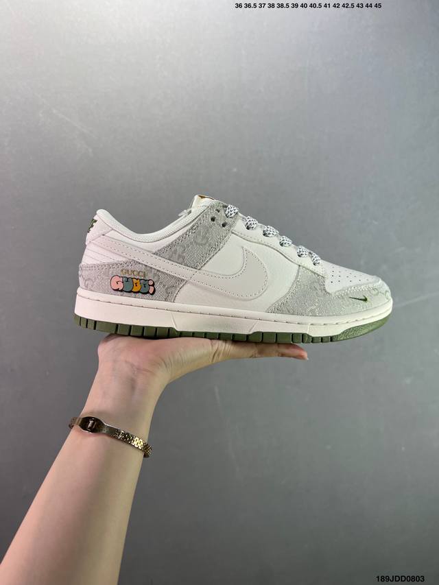 特价Nk Dunk Low 定制配色 大厂出品 极力推荐 原装头层材料 独家版型蒸餾加工帶來的是更好的视觉和脚感体验大厂纯原品质出货 清洁度 电绣工艺 皮料切割