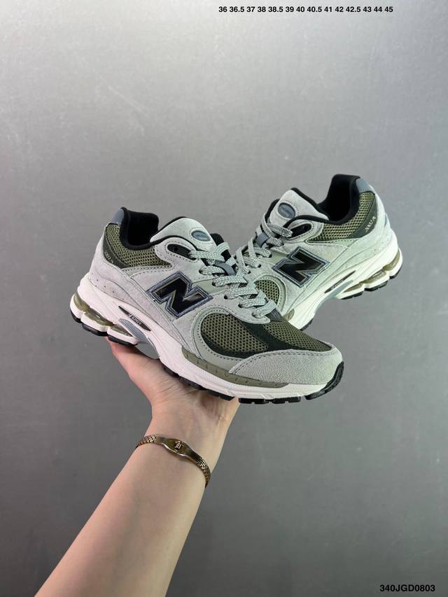 新百伦 New Nb2002 复古运动鞋 Wl2002Ra全球首发专治各种不帅 非常合适穿搭 鞋身轻便 舒适性相当不错 #正单规格生产 橡胶大底 鞋子细节满满