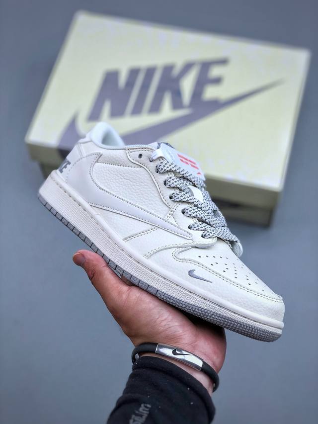P版 Nike Air Jordan 1 X Travis Scott Aj1倒勾 乔一倒钩 ‘Diy’定制 耐克 低帮文化篮球鞋 完美品质出货 细节如图所示