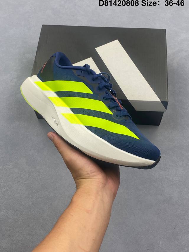 Adidas 阿迪达斯 男女鞋真标半码制，采用呼吸网织物热熔面料材质，中底搭载Lightstrike高密度发泡+前掌单块Lightstrike Pro避震科技全