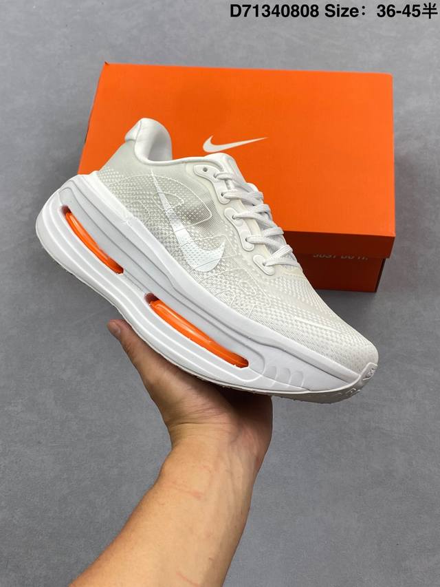Nike Vomero Premium 耐克 舒适减震防滑 低帮跑步鞋 全掌Reactx泡绵中底 前掌和后跟还配备了Air Zoom气垫单元 据说跑起来更快更舒
