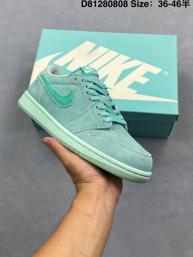 头层带半码 Air Jordan 1 Low Og Washed Team 低帮 水洗青釉 Aj1 乔丹1代 Aj1 乔1 低邦 蓝绿色 乔丹篮球鞋系列 此款鞋