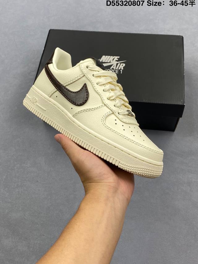 Nike Air Force 1‘07 原楦头原纸板 打造纯正低帮空军版型 专注外贸渠道 全掌内置蜂窝气垫 原盒配件 原厂中底钢印、拉帮完美 货号:Ih733