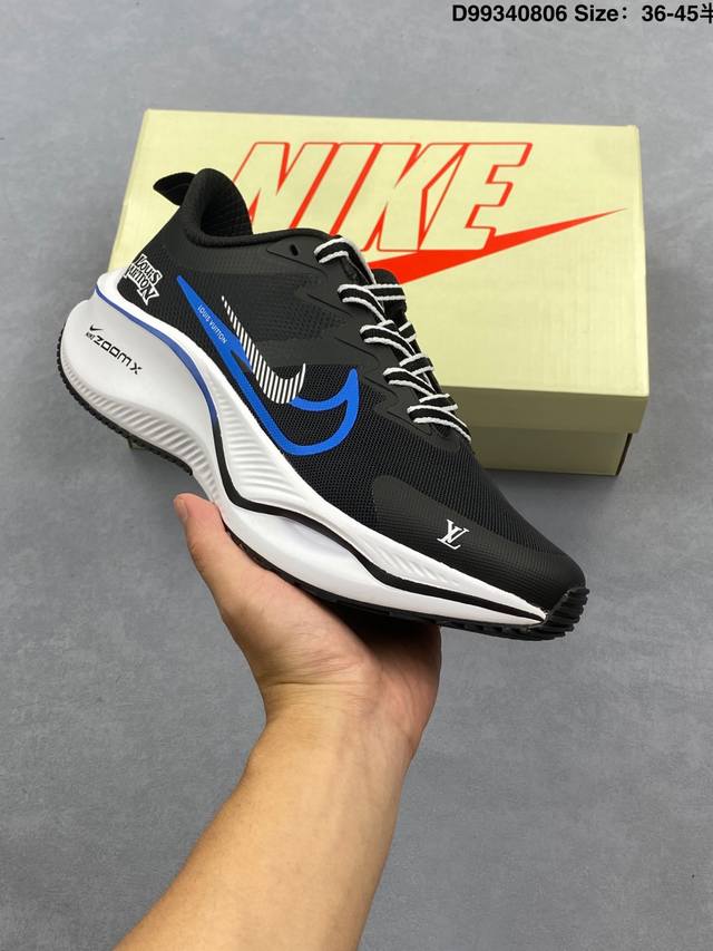 Nike Pegasus Plus 舒适百搭防滑耐磨 低帮 休闲跑步鞋 采用全新双层超轻透气网眼布材质 内里嵌入定型海绵 中底搭载前Zoom 全掌React配置
