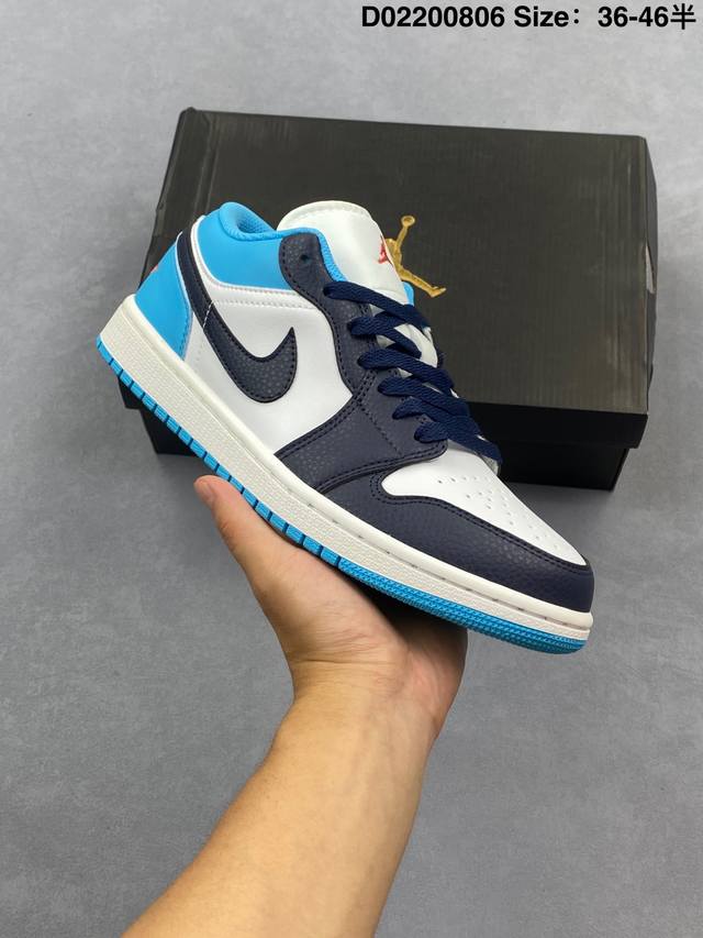 公司级Nike Air Jordan 1 Low Aj1乔1低帮休闲板鞋 同步官方配色 头层皮打造 正确满胶鞋垫 四线拉帮 原厂织唛标 鞋舌高弹海绵填充 官方货