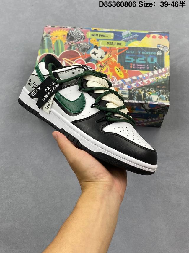 公司级！Nike Dunk Sb Low 全新配色 定制Dunk Sb顾名思义，具有经典的Dunk血缘，又注入了更多的时尚元素。相较于普通的Dunk滑板鞋，改良