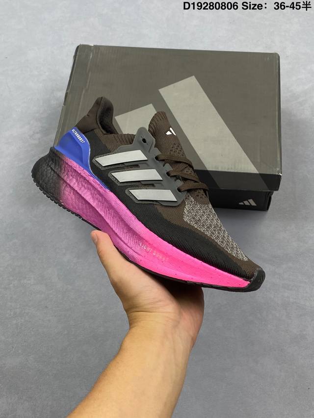Adidas 阿迪达斯 原楦原纸版开发版型，全新鞋面缝线补强Torsion Spring抗扭转系统全新阿迪达斯Adidas Ultraboost All Ter