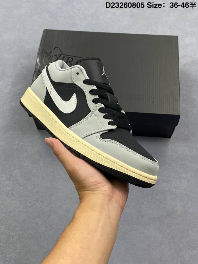 公司级Nike Air Jordan 1 Low Aj1乔1低帮休闲板鞋 同步官方配色 头层皮打造 正确满胶鞋垫 四线拉帮 原厂织唛标 鞋舌高弹海绵填充 官方货