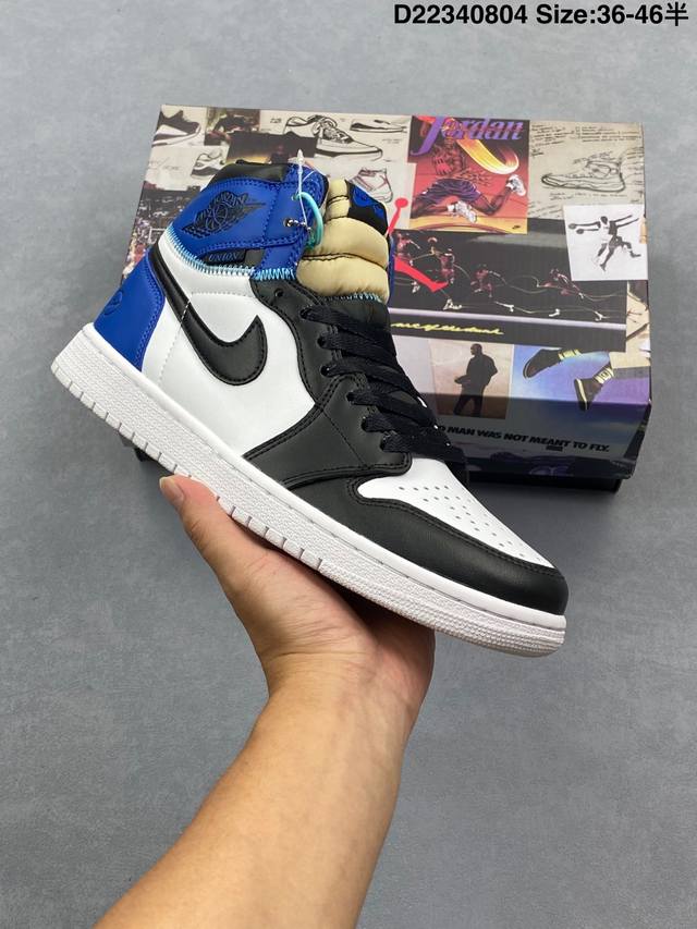 耐克 男女鞋 Nike Air Jordan 1 Retro High Og 乔丹一代Aj1 乔1 Aj1 篮球鞋复刻运动鞋 皮面高帮板鞋的设计灵感源自运动夹克