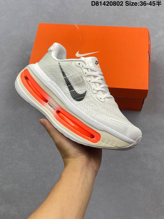 公司级Nike Vomero Premium 耐克 舒适减震防滑 低帮跑步鞋 全掌Reactx泡绵中底 前掌和后跟还配备了Air Zoom气垫单元 据说跑起来更