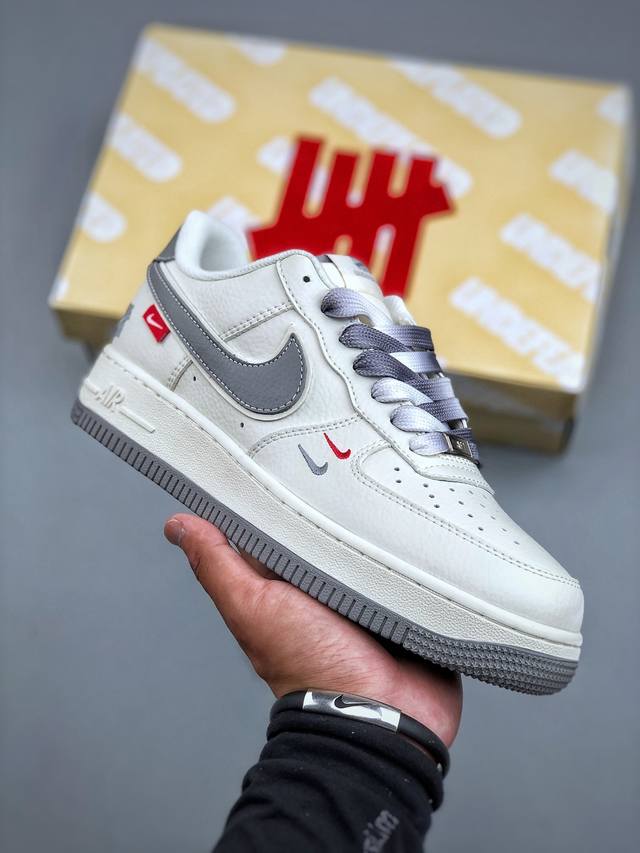 C版 Nike Air Force 1‘07联名款 原楦头原纸板 打造纯正低帮空军版型专注外贸渠道 全掌内置蜂窝气垫 原盒配件 原厂中底钢印、拉帮完美 货号:C