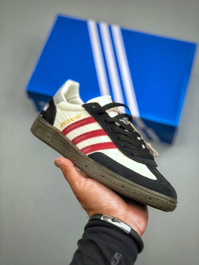 Adidas Originals Samba Og 桑巴舞系列绅士德训足球风百搭低帮休闲运动板鞋货号:Jq8735 尺码：35-45 半