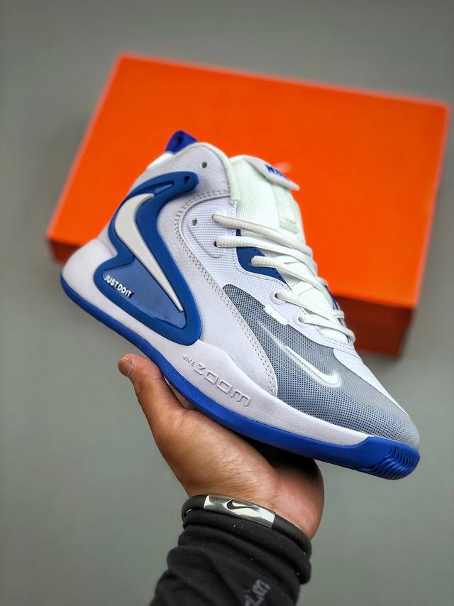 Nike Zoom Hyperset 2 Se 篮球鞋 原鞋开发 全鞋底React科技缓震及能量反馈 上脚舒适回弹 绑带系统和后跟填充 使 Hyerset拥有