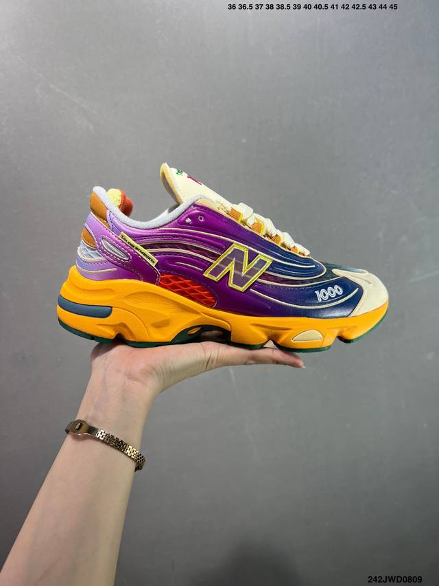 公司级新百伦New Balance 1000 系列低帮复古老爹风休闲运动跑步鞋 New Balance 在不同配色上其鞋面材质呈现不同感觉，无论是运动风抑或是高