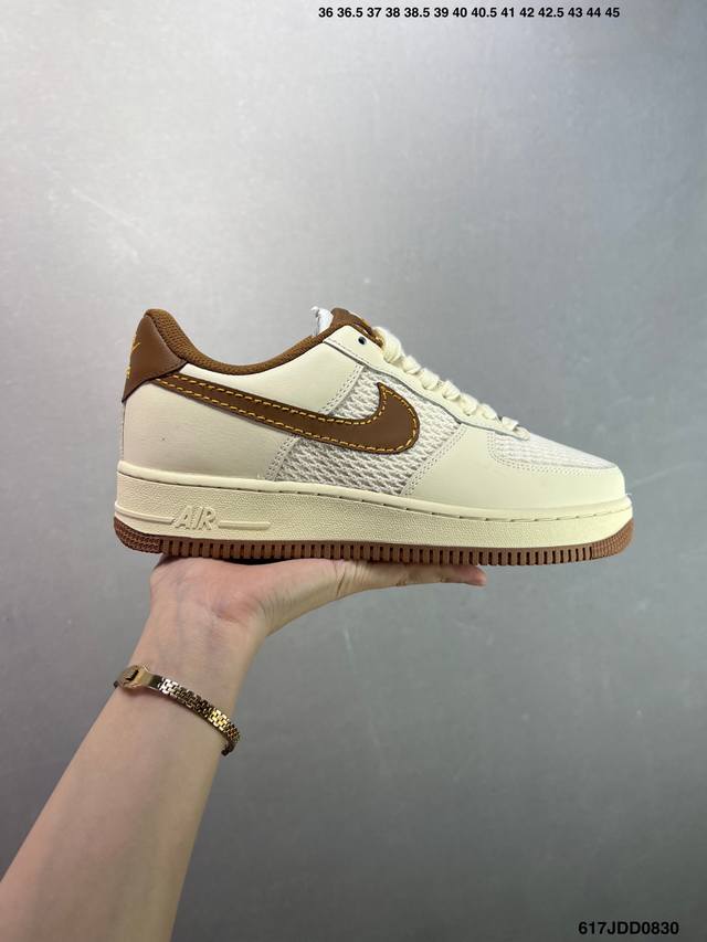 Nike Air Force 1 Low’07 空军一号低帮休闲板鞋 定制皮料 原楦原纸板 纯正空军版型 内置全掌气垫 货号：男 Cw2288-114 女 Dd