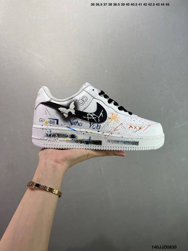 Nike Air Force 1 Low’07 空军一号低帮休闲板鞋 定制皮料 原楦原纸板 纯正空军版型 内置全掌气垫 货号：男 Cw2288-114 女 Dd