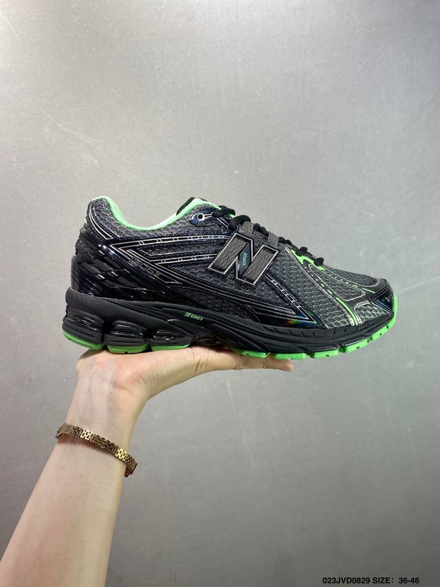 公司级New Balance M1906系列复古单品宝藏老爹鞋款 公司级版本复古元素叠加 质感超级棒 楦版型材料细节做工精细 作为Nb最经典的档案鞋型之一 与