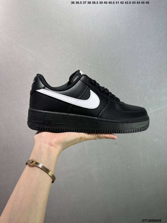 Nike Air Force 1 ‘07 空军一号低帮休闲板鞋 进口牛筋布 原楦头原纸板 纯正空军版型 定制鞋盒 全掌内置全掌气垫 原厂中底钢印 拉帮完美 货号