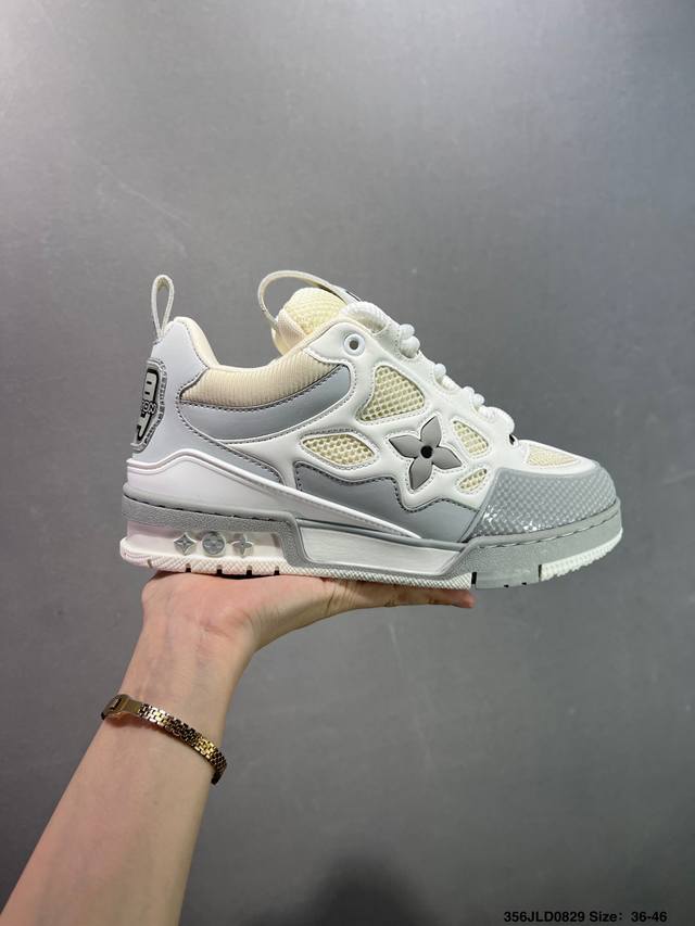 公司级路易威登 Louis Vuitton Lv路易威登板鞋 新款 Lv Trainer最新配色运动鞋 L家 篮球鞋风格运动鞋 该鞋由艺术总监 Virgil A
