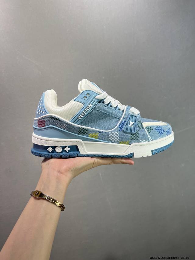 公司级路易威登 Louis Vuitton Lv路易威登板鞋 新款 Lv Trainer最新配色运动鞋 L家 篮球鞋风格运动鞋 该鞋由艺术总监 Virgil A